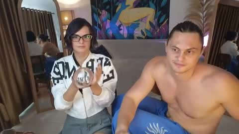 Snapshot of goddess_marylin chatting on June 2, 3:19 am 330 UTC2 girls online show from June 2, 3:19 am