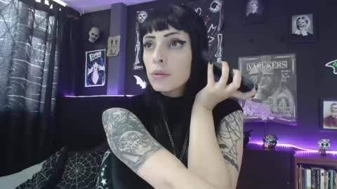 Snapshot of goddess_mortem chatting on April 21, 6:23 pm Mortem model independientfollow me on my telegram channel online show from April 21, 6:23 pm