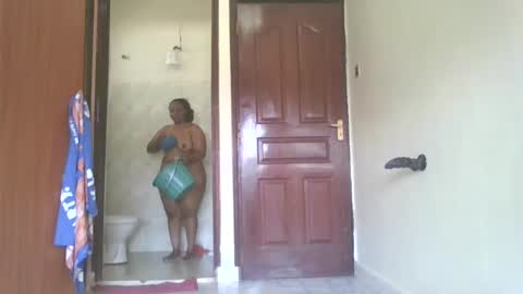 Snapshot of goddessebon chatting on January 23, 9:18 am shasha big online show from January 23, 9:18 am