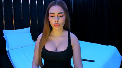 Snapshot of goddessforlife chatting on April 3, 6:39 pm goddessforlife online show from April 3, 6:39 pm