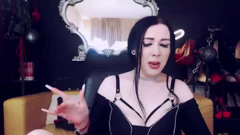 Snapshot of goddessgeorgia chatting on June 30, 2:18 pm Goddess Georgia online show from June 30, 2:18 pm
