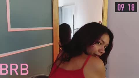 Snapshot of goddessjulieta chatting on May 27, 7:00 pm Julieta online show from May 27, 7:00 pm