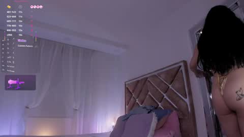 Linda online show from April 1, 10:07 pm