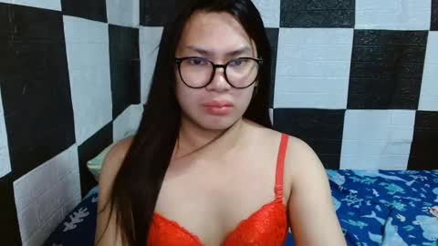 Snapshot of goddessmaxinexx chatting on January 15, 11:00 am goddessmaxinexx online show from January 15, 11:00 am