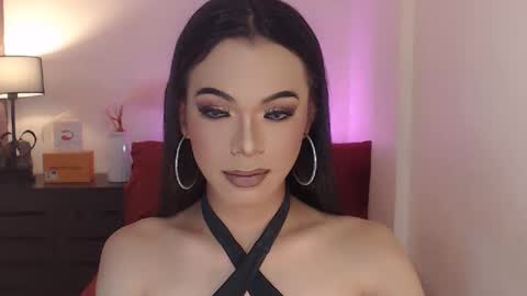 Snapshot of goddessmichaella chatting on February 13, 9:09 am Michaella online show from February 13, 9:09 am