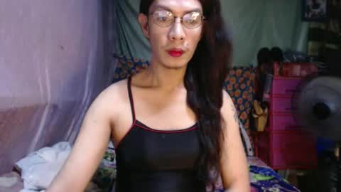 KENNY DOLL online show from October 13, 6:24 am