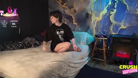 Snapshot of goddessxenvy chatting on March 2, 4:36 pm goddessxenvy online show from March 2, 4:36 pm