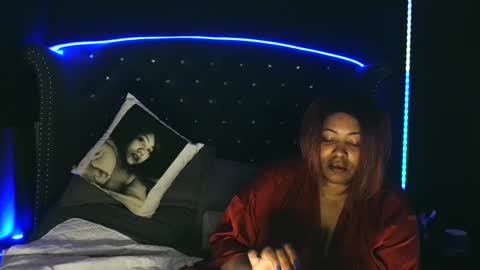 Snapshot of goddessyvette007 chatting on January 29, 3:01 am GoddessYvette007 online show from January 29, 3:01 am