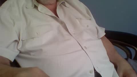Snapshot of godfather943 chatting on May 13, 9:11 pm godfather943 online show from May 13, 9:11 pm