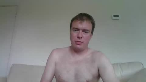 Snapshot of gogo12104 chatting on May 19, 3:18 pm jme online show from May 19, 3:18 pm