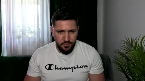 Snapshot of gold_alpha_boy chatting on May 15, 1:40 pm gold_alpha_boy online show from May 15, 1:40 pm