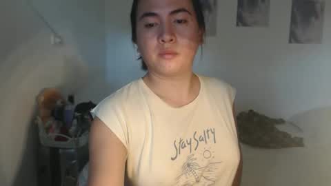 bella online show from February 15, 7:16 am