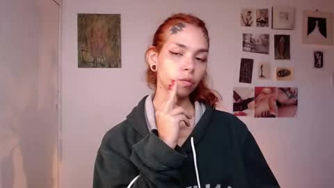 Snapshot of golden_alaska chatting on February 4, 12:11 pm Alaska online show from February 4, 12:11 pm