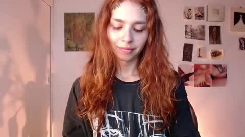 Snapshot of golden_alaska chatting on February 11, 10:37 pm Alaska online show from February 11, 10:37 pm