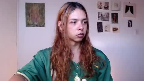 Snapshot of golden_alaska chatting on June 1, 12:07 pm Alaska online show from June 1, 12:07 pm