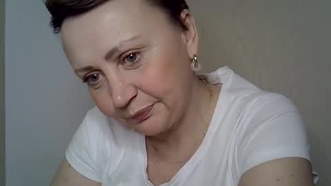 Snapshot of golden_kessie chatting on April 8, 8:31 pm golden_kessie online show from April 8, 8:31 pm