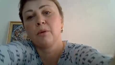 Snapshot of golden_kessie chatting on June 8, 6:03 am golden_kessie online show from June 8, 6:03 am