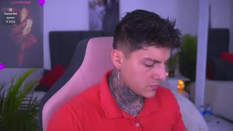 goldenatlasx online show from March 28, 7:24 pm