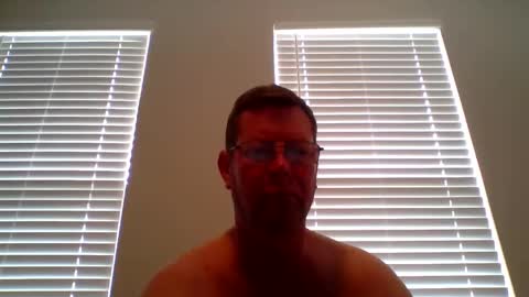 goldenbear3111 online show from September 28, 3:50 pm
