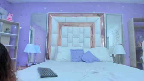 Snapshot of goldentemptation_ chatting on May 19, 7:53 pm goldentemptation_ online show from May 19, 7:53 pm