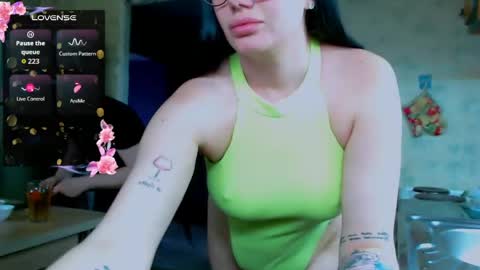 Polina online show from April 18, 11:58 am