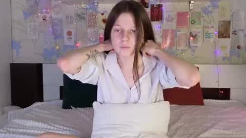 Lily online show from July 27, 3:19 pm