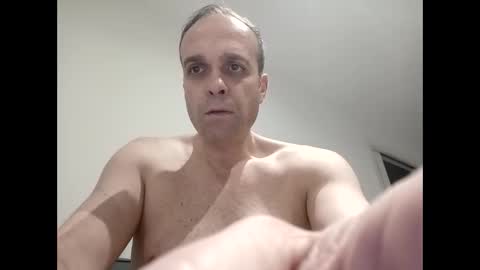 Snapshot of golemkur25 chatting on March 21, 4:28 am golemkur25 online show from March 21, 4:28 am