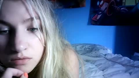 golfgirlcarly online show from July 23, 4:38 pm
