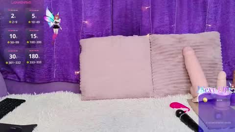 Snapshot of goluboglazaya chatting on February 17, 3:47 am goluboglazaya online show from February 17, 3:47 am