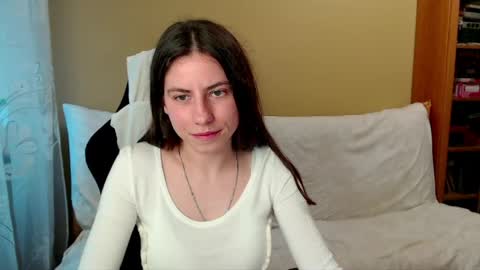 Snapshot of good__night chatting on May 26, 4:03 pm Elizabeth Effie online show from May 26, 4:03 pm