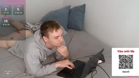 kylexo online show from September 28, 9:53 pm