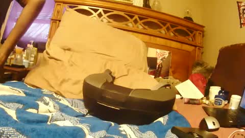 Snapshot of goodbootaye chatting on September 21, 6:31 pm Juicy Booty online show from September 21, 6:31 pm