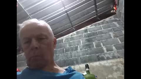 Snapshot of goodboy44410 chatting on April 7, 4:46 am goodboy44410 online show from April 7, 4:46 am