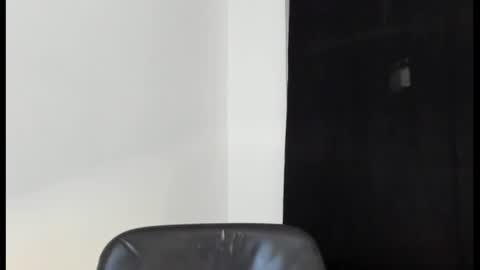 Snapshot of goodboy69i chatting on January 27, 11:43 pm goodboy69i online show from January 27, 11:43 pm