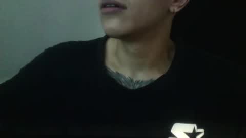 Snapshot of goodboy69i chatting on February 6, 10:43 pm goodboy69i online show from February 6, 10:43 pm