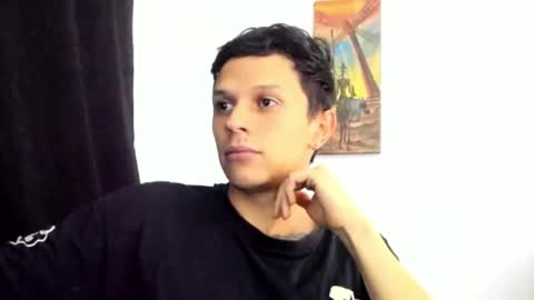 Snapshot of goodboy69i chatting on February 13, 9:27 pm goodboy69i online show from February 13, 9:27 pm