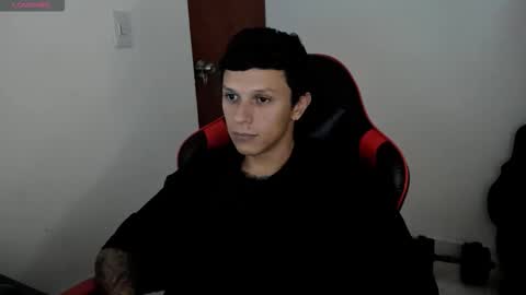 Snapshot of goodboy69i chatting on September 10, 10:21 pm goodboy69i online show from September 10, 10:21 pm