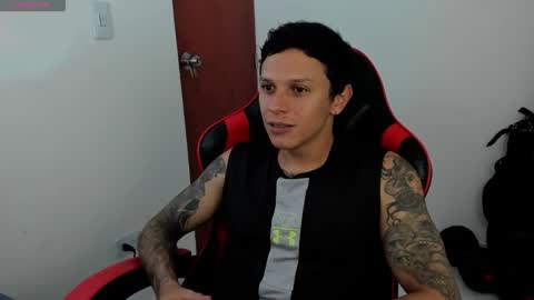 Snapshot of goodboy69i chatting on September 19, 5:13 pm goodboy69i online show from September 19, 5:13 pm