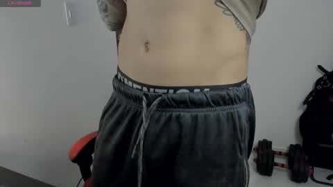 Snapshot of goodboy69i chatting on October 9, 11:14 pm goodboy69i online show from October 9, 11:14 pm