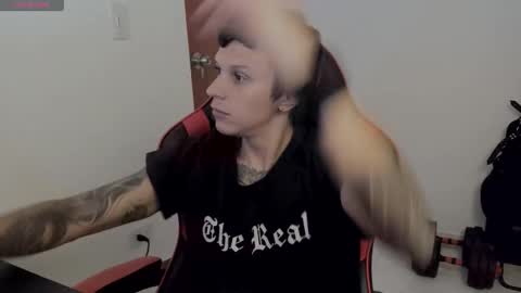 Snapshot of goodboy69i chatting on October 10, 1:10 pm goodboy69i online show from October 10, 1:10 pm