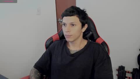 Snapshot of goodboy69i chatting on October 12, 12:37 pm goodboy69i online show from October 12, 12:37 pm