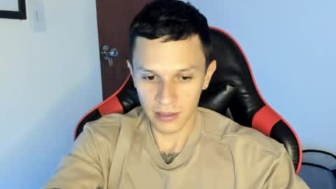 Snapshot of goodboy69i chatting on May 2, 11:54 pm goodboy69i online show from May 2, 11:54 pm