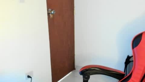 Snapshot of goodboy69i chatting on May 16, 7:12 pm goodboy69i online show from May 16, 7:12 pm