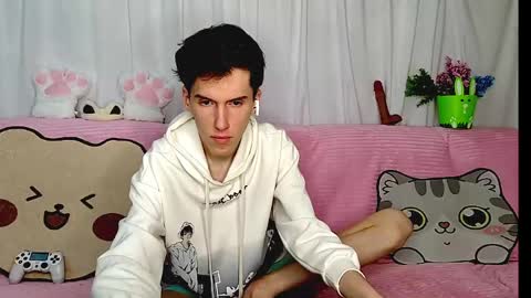 Luca online show from May 9, 6:13 pm
