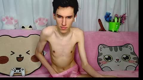 Luca online show from May 15, 3:19 pm