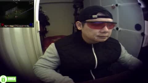 Snapshot of goodlifegoodenjoyment chatting on December 30, 2:31 am goodlifegoodenjoyment online show from December 30, 2:31 am