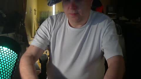 google5001 online show from November 5, 8:31 pm