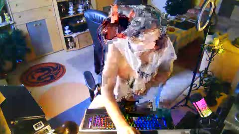 google5001 online show from April 25, 2:36 pm