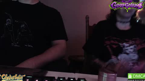 Snapshot of goopgoblins chatting on March 16, 12:27 am goopgoblins online show from March 16, 12:27 am