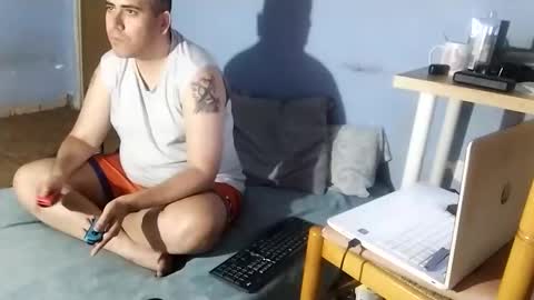 Snapshot of gorak32 chatting on June 6, 10:36 pm GoraK online show from June 6, 10:36 pm
